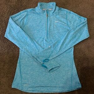 Women’s Nike dry fit runnning 1/4 zip pullover/jacket